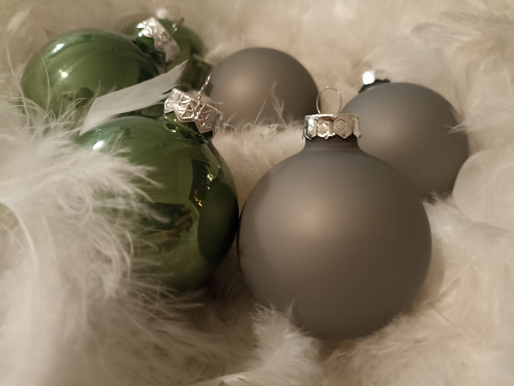 Weihnachtskugeln personalisiert mit Herz | Christbaumkugeln | Weihnachtsgeschenk mit Namen | Weihnachtsbaumkugeln | Deko