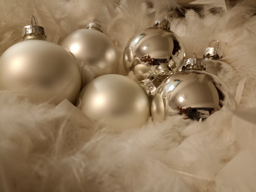 Weihnachtskugeln personalisiert mit Herz | Christbaumkugeln | Weihnachtsgeschenk mit Namen | Weihnachtsbaumkugeln | Deko