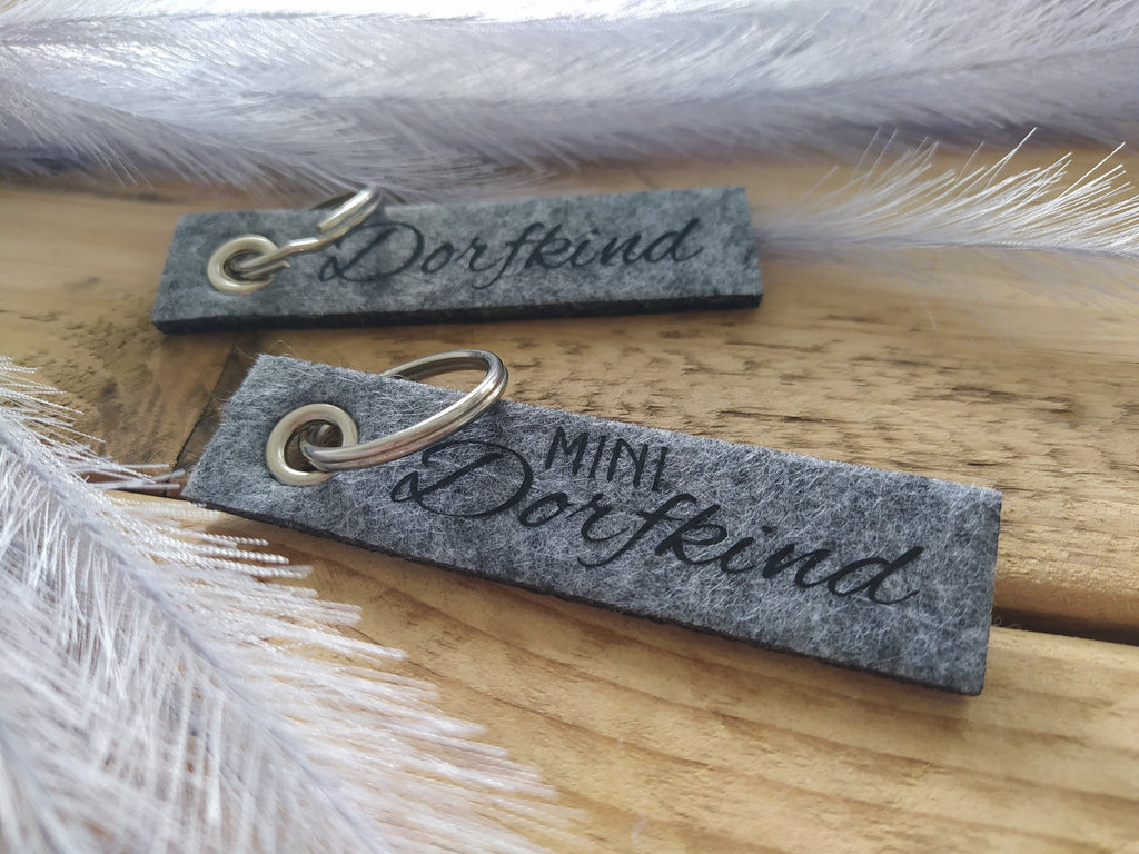 Schlüsselanhänger Dorfkind | Mini Dorfkind | Geschenkidee | personalisiert