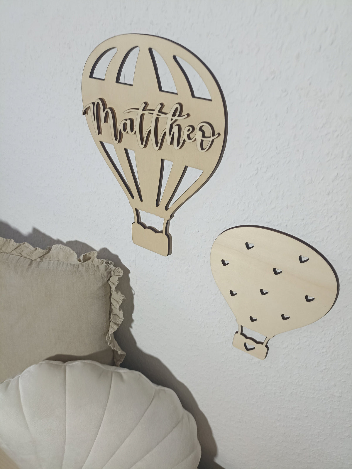 Heißluftballons mit Namen aus Holz, personalisierte Wanddekoration für Kinderzimmer, Türschild, Holzdeko, Geschenk zur Geburt, Taufe