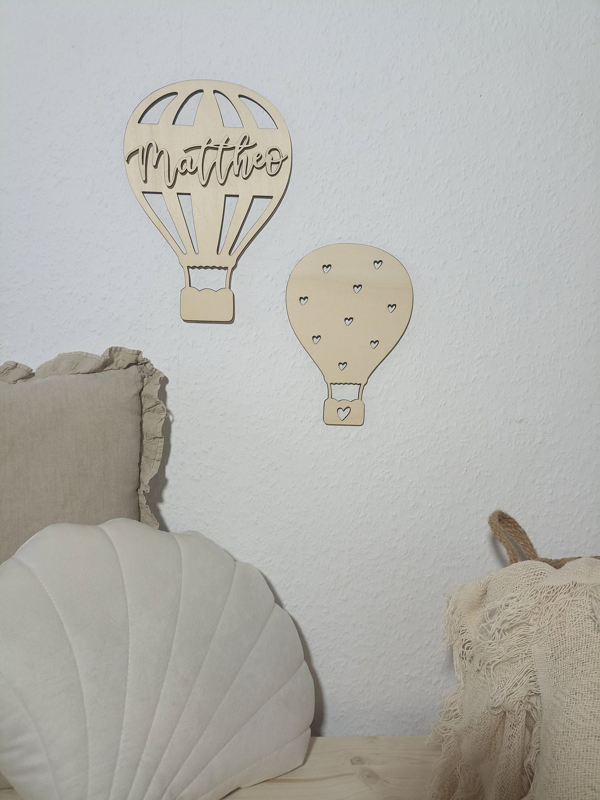 Heißluftballon aus Holz personalisert