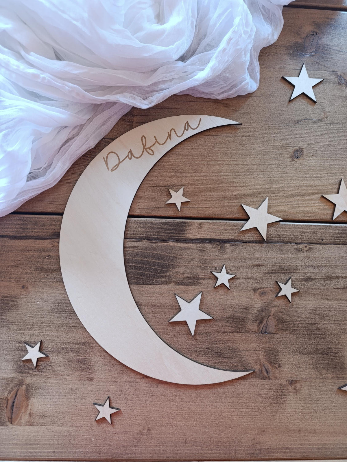Personalisierter Mond Namensschild für das Kinderzimmer Holzschild mit Namen Geburt Taufe Geschenk Mond Wanddekoration Schriftzug Wanddeko