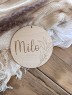 Namensschild rund personalisiert Kinderzimmer Pflanze Türschild Holzschild Wanddekoration Babyzimmer Geschenk Geburt Holzscheibe
