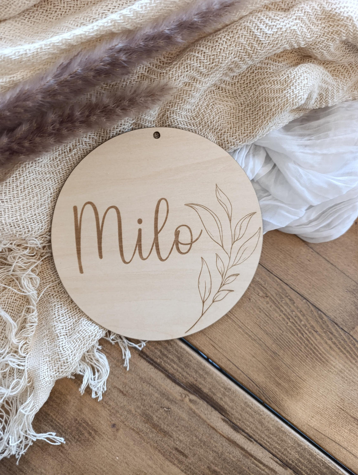 Namensschild rund personalisiert Kinderzimmer Pflanze Türschild Holzschild Wanddekoration Babyzimmer Geschenk Geburt Holzscheibe