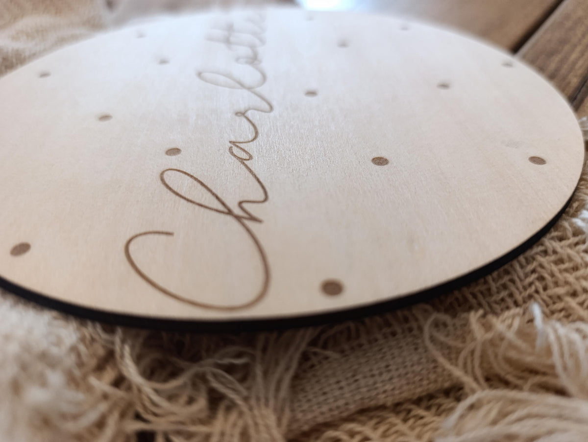 Namensschild rund personalisiert Kinderzimmer Punkte Türschild Holzschild Wanddekoration Babyzimmer Geschenk Geburt Sterne Holzscheibe