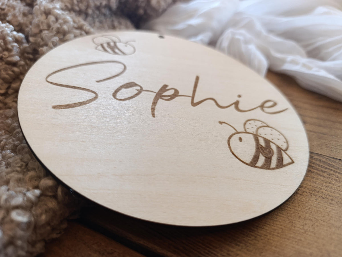 Namensschild rund Kinderzimmer Biene | Geschenk zur Geburt | Türschild | Holzschild personalisiert | Wanddekoration | Babyzimmer | Name