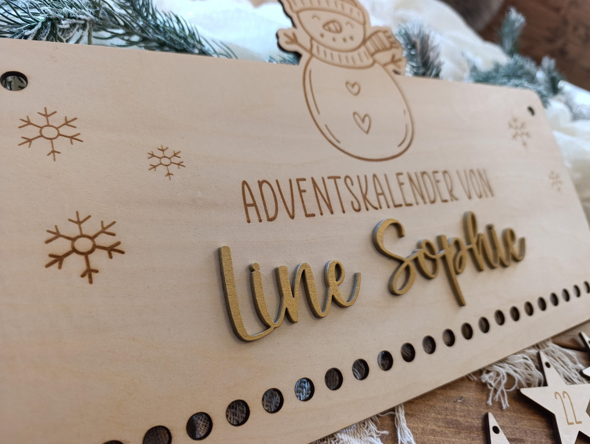 Personalisierter Adventskalender aus Holz – Dein einzigartiger Weihnachtskalender Schneemann Motiv