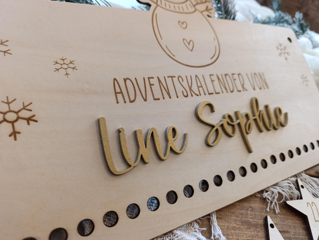 Personalisierter Adventskalender aus Holz – Dein einzigartiger Weihnachtskalender Schneemann Motiv