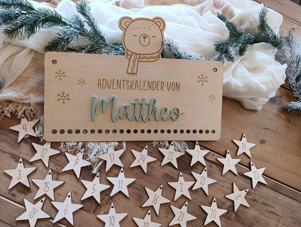 Personalisierter Adventskalender aus Holz – Dein einzigartiger Bär Weihnachtskalender