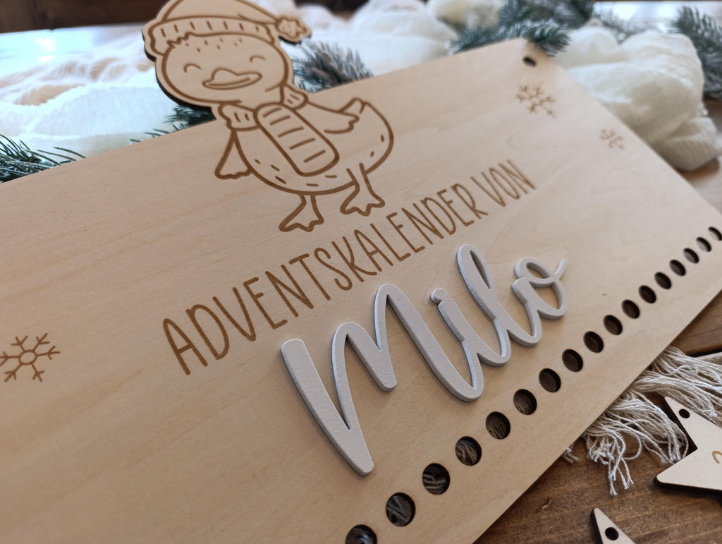 Personalisierter Adventskalender aus Holz – Dein einzigartiger Enten Weihnachtskalender