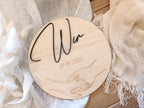 Personalisiertes Holzbild mit Datum und Händen – Einzigartiges Hochzeitsgeschenk zur Erinnerung an den großen Tag. Paargeschenk Valentinstag