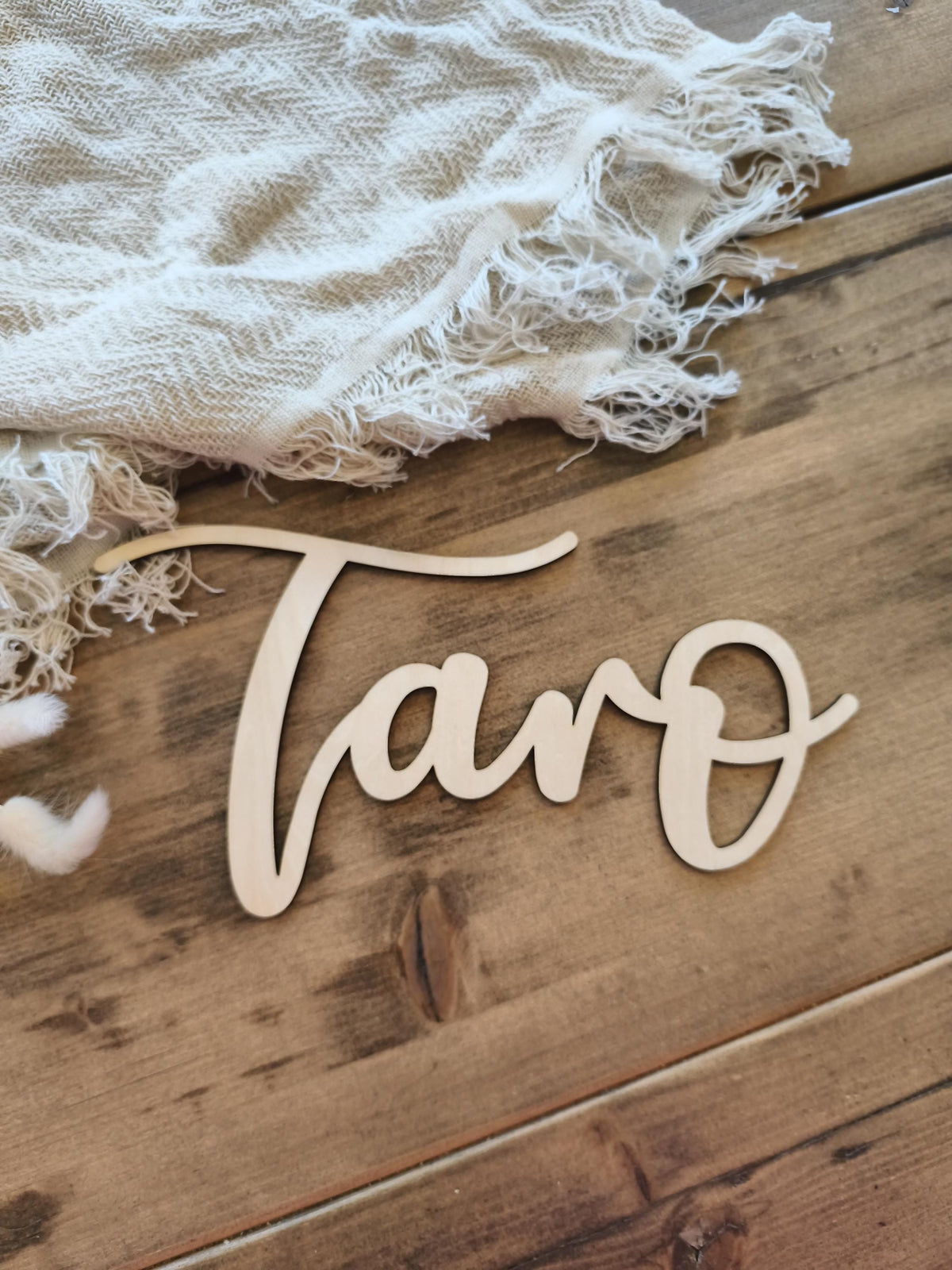 Schriftzug Personalisiert aus Holz – Individuelles Namensschild fürs Kinderzimmer mit Wunschname oder als Türschild. Namen