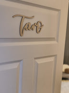 Schriftzug Personalisiert aus Holz – Individuelles Namensschild fürs Kinderzimmer mit Wunschname oder als Türschild. Namen