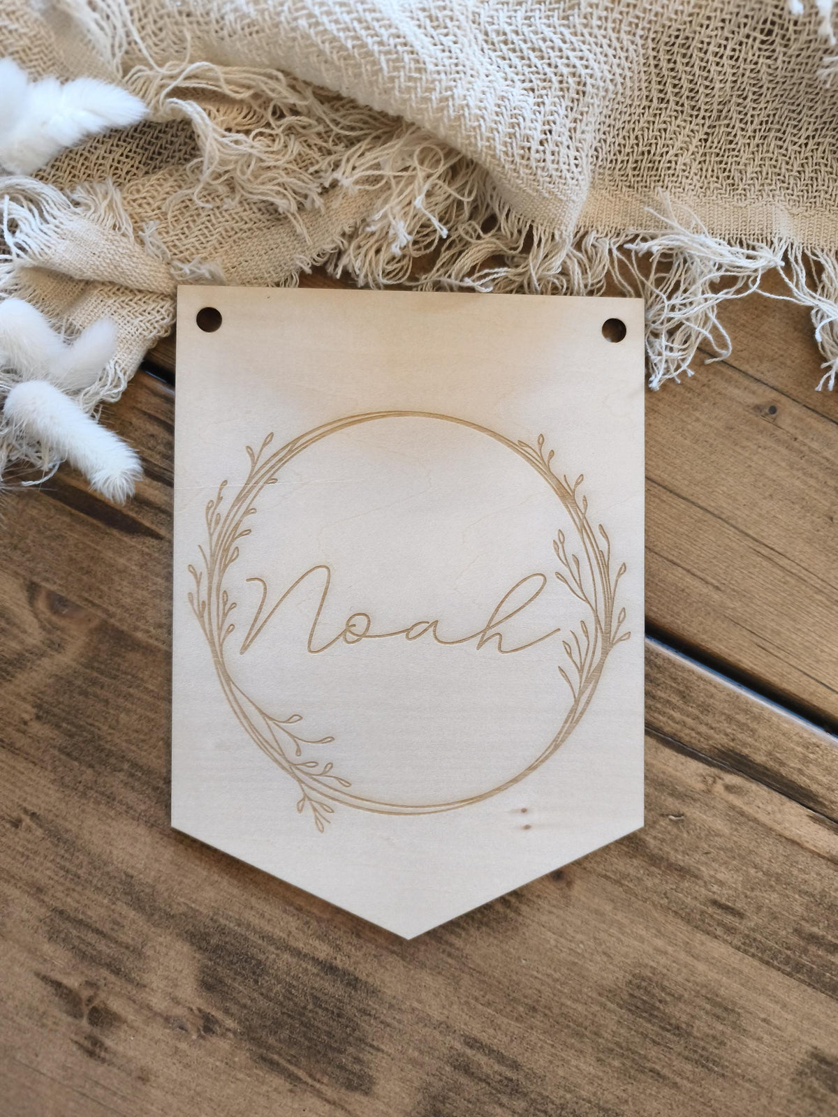 Wimpel aus Holz – Personalisierte Kinderzimmerdeko in 3 Varianten, handgefertigt, perfekt zum Hinhängen 20cm hoch, Geschenk Kinder
