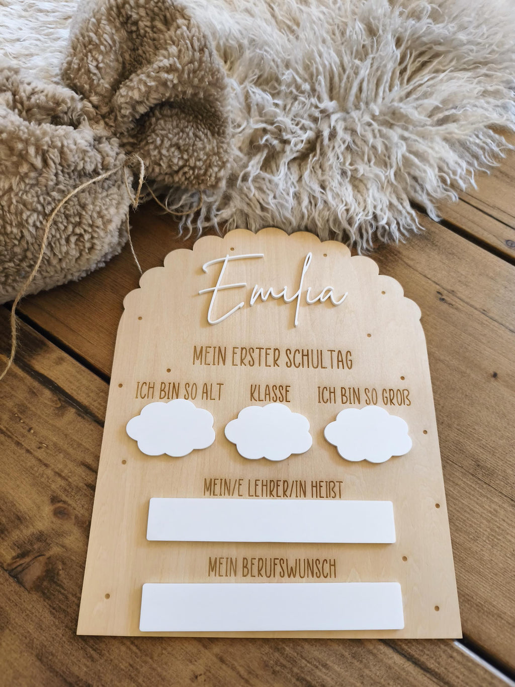 Einschulung Schulkind, personalisierte Tafel aus Holz zum Schulanfang für unvergessliche Einschulungsfotos