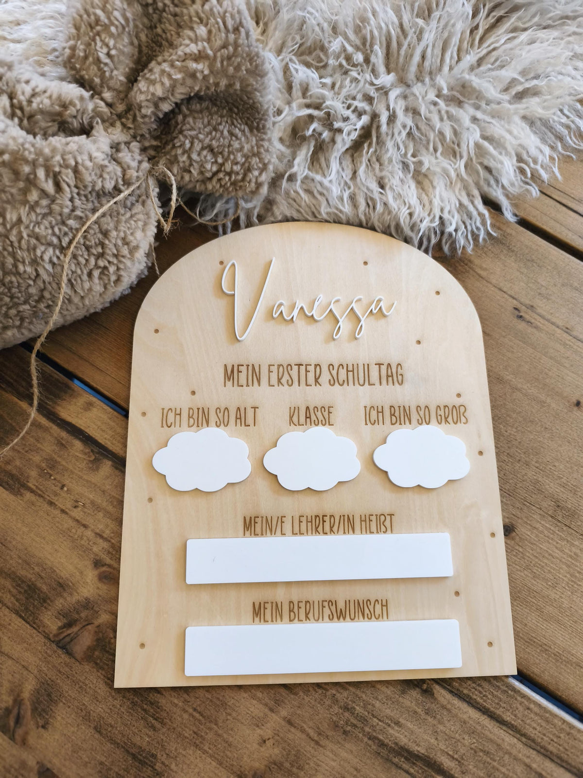 Einschulung Schulkind, personalisierte Tafel aus Holz zum Schulanfang für unvergessliche Einschulungsfotos