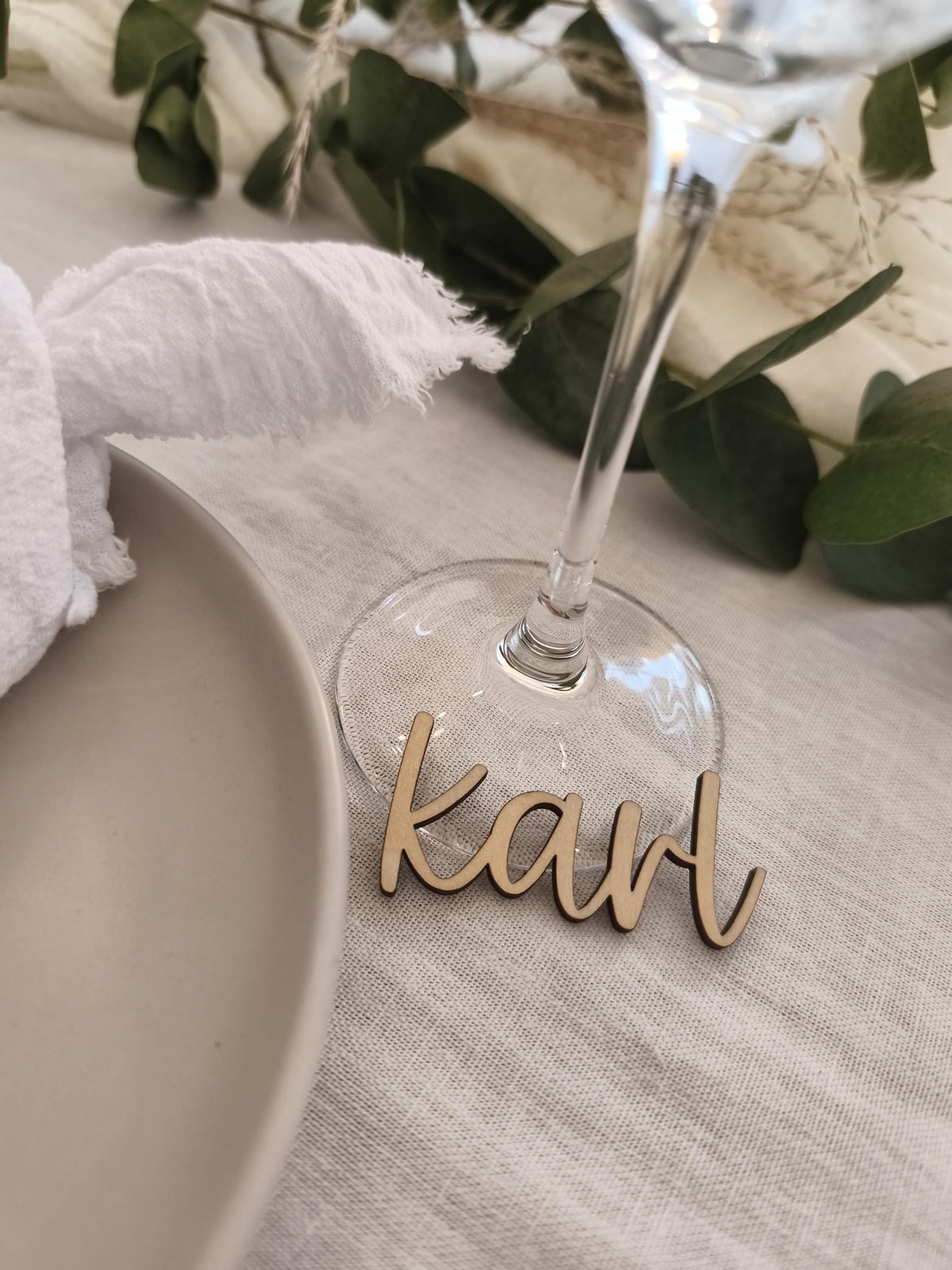 Platzkarte Hochzeit aus Holz – Namensschild Gastgeschenk – Tischdeko, Taufe, Kommunion, Konfirmation, Feier Tischkarte personalisiert