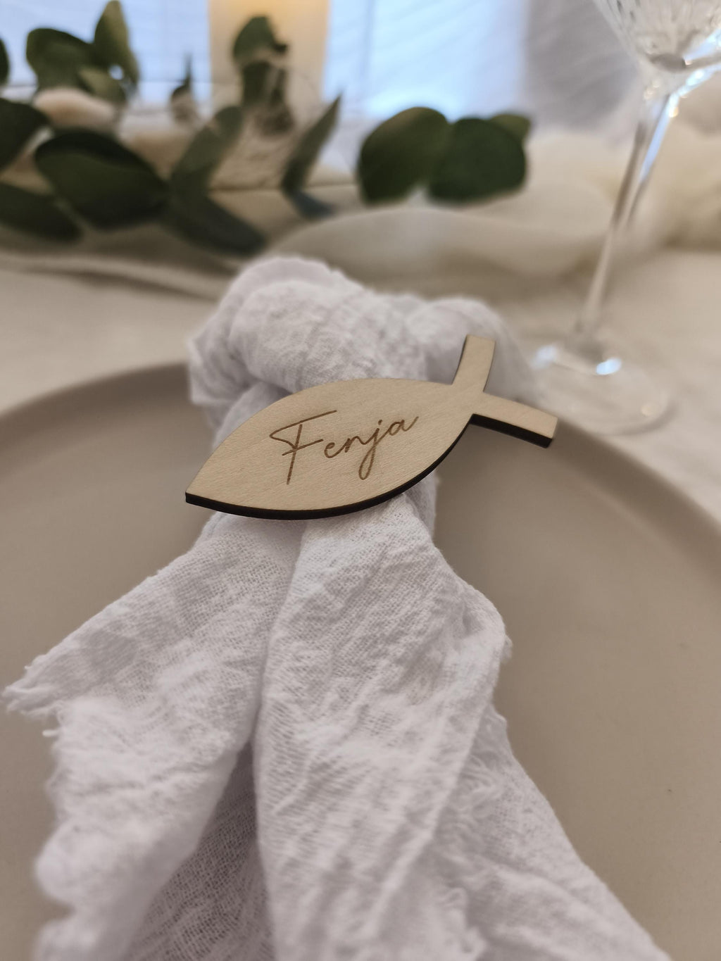 Platzkarte aus Holz zur Konfirmation, Taufe, Kommunion oder Hochzeit Tischdeko