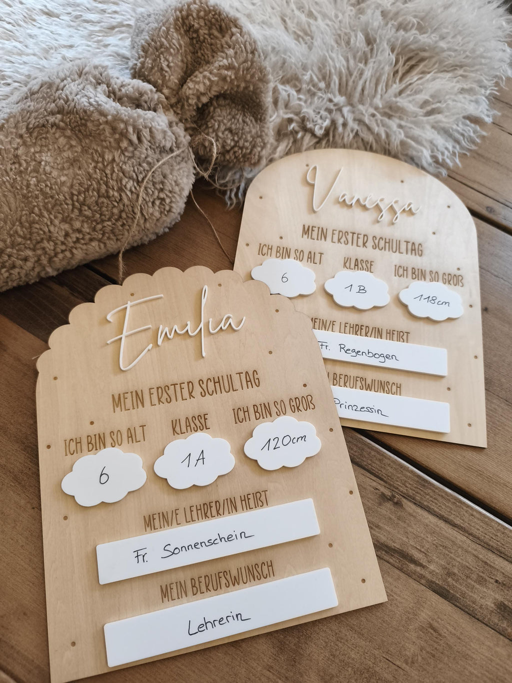 Einschulung Schulkind, personalisierte Tafel aus Holz zum Schulanfang für unvergessliche Einschulungsfotos