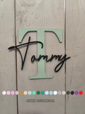Personalisiertes Türschild Kinderzimmer 25cm 30cm hoch mit moderner Schrift. Namensschild aus Holz mit Buchstabe & Schriftzug