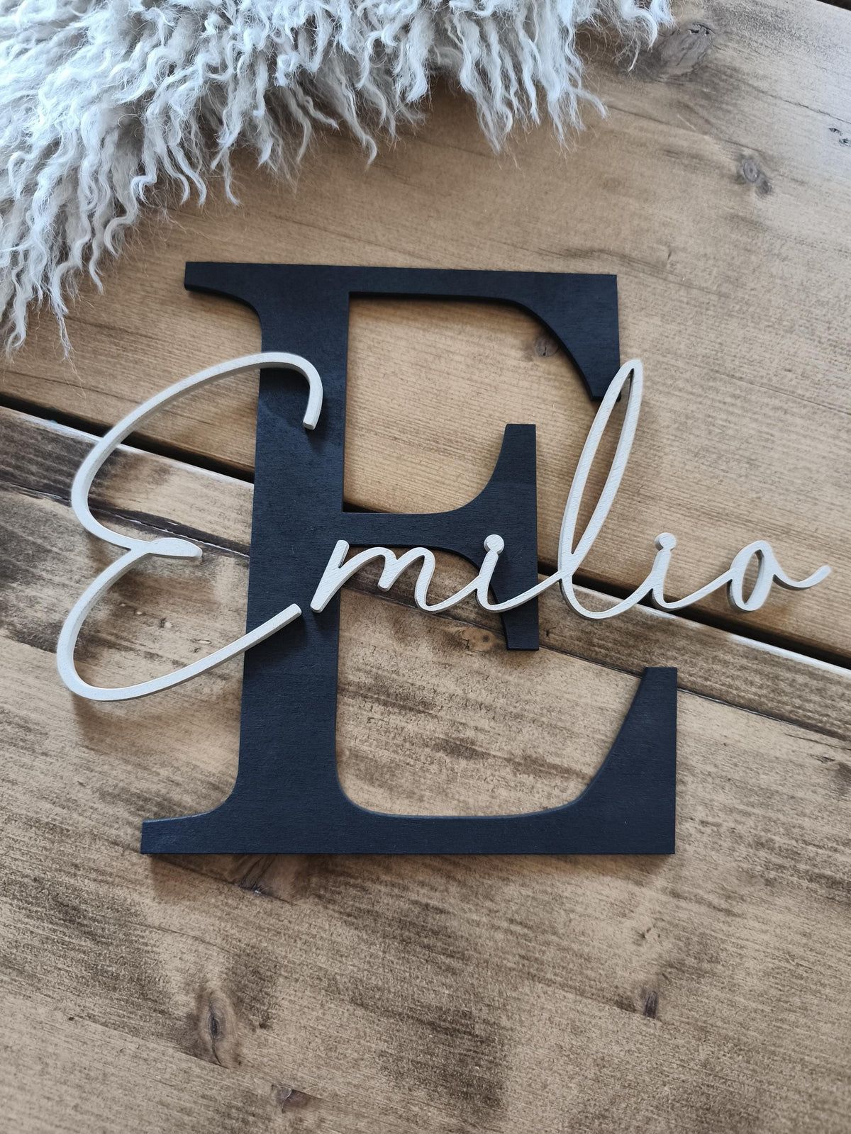 Personalisiertes Türschild Kinderzimmer mit moderner Schrift. Namensschild aus Holz mit Buchstabe & Schriftzug höhe 20cm