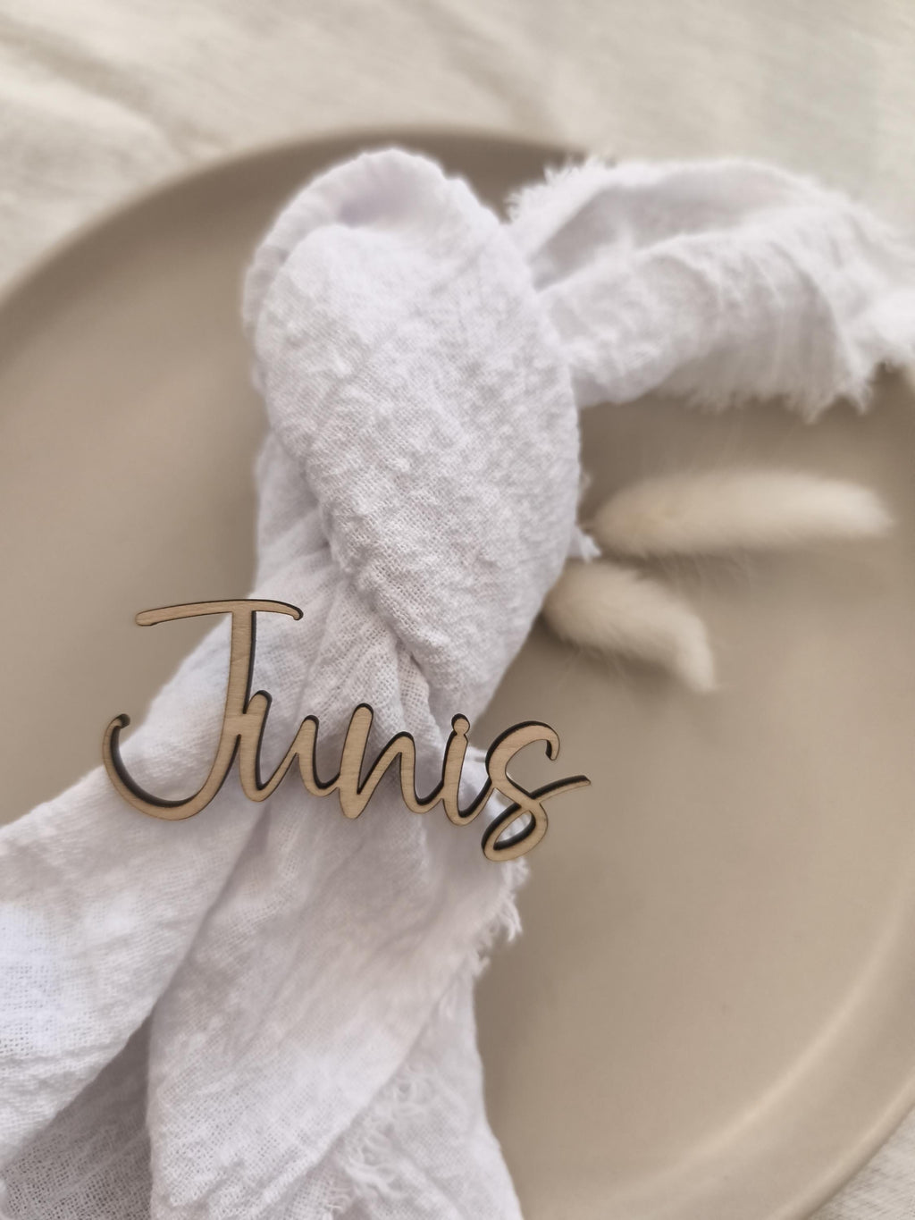 Platzkarte Hochzeit aus Holz – Schriftzug als Gastgeschenk – Tischdeko, Taufe, Kommunion, Konfirmation, Feier Tischkarte personalisiert
