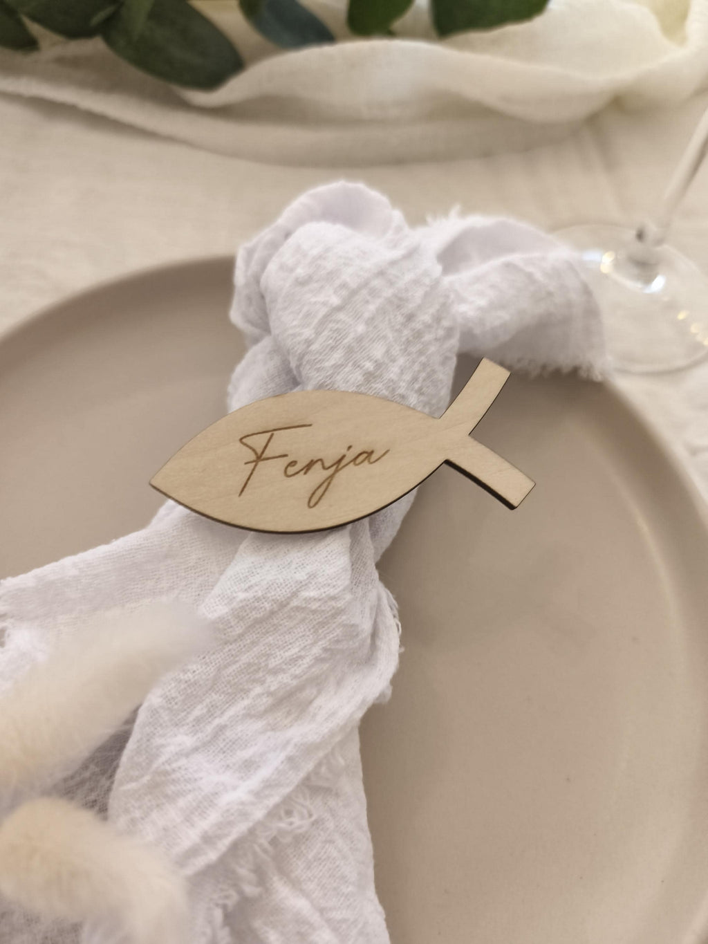Platzkarte aus Holz zur Konfirmation, Taufe, Kommunion oder Hochzeit Tischdeko