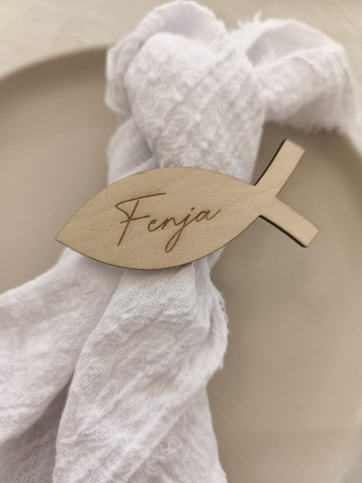 Platzkarte aus Holz zur Konfirmation, Taufe, Kommunion oder Hochzeit Tischdeko