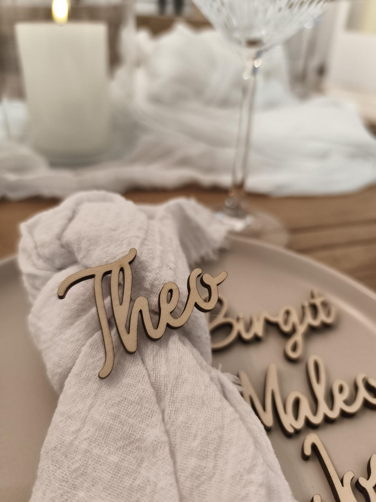 Platzkarte Holz Hochzeit personalisiert mit Namen, Tischkarte Taufe Kommunion Konfirmation Geburtstag, Gastgeschenk Tischdeko