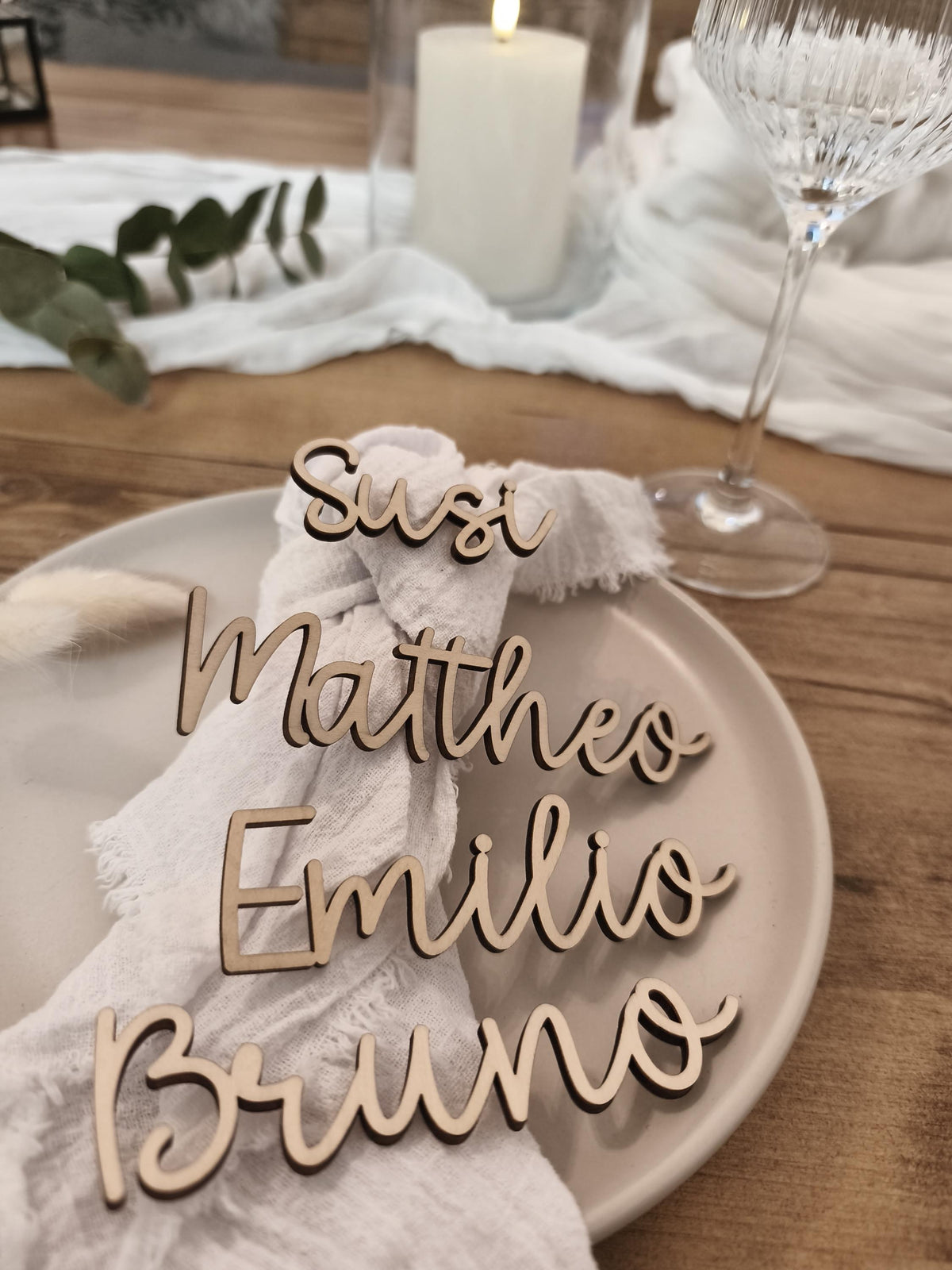 Tischkarte Holz personalisiert mit Namen, Platzkarte Hochzeit Taufe Kommunion Konfirmation, Namenskarte Gastgeschenk Tischdeko